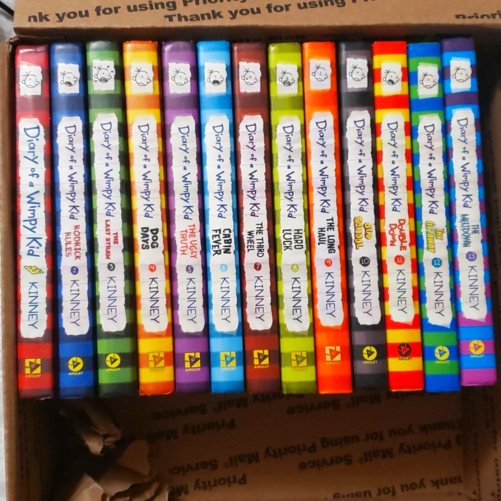 Diary of a Wimpy Kid 1-13  (Hardcover)